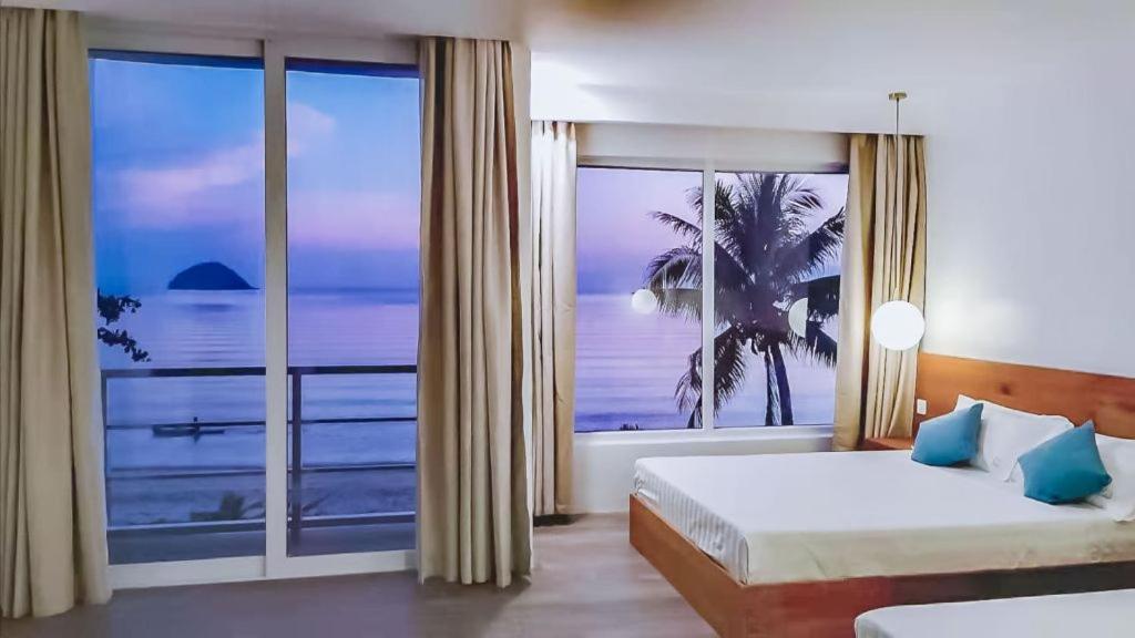 Romblon Beach And Dive Resort 외부 사진